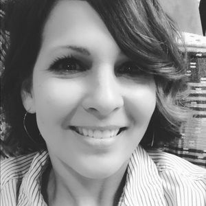 Meet your Posher, Steph